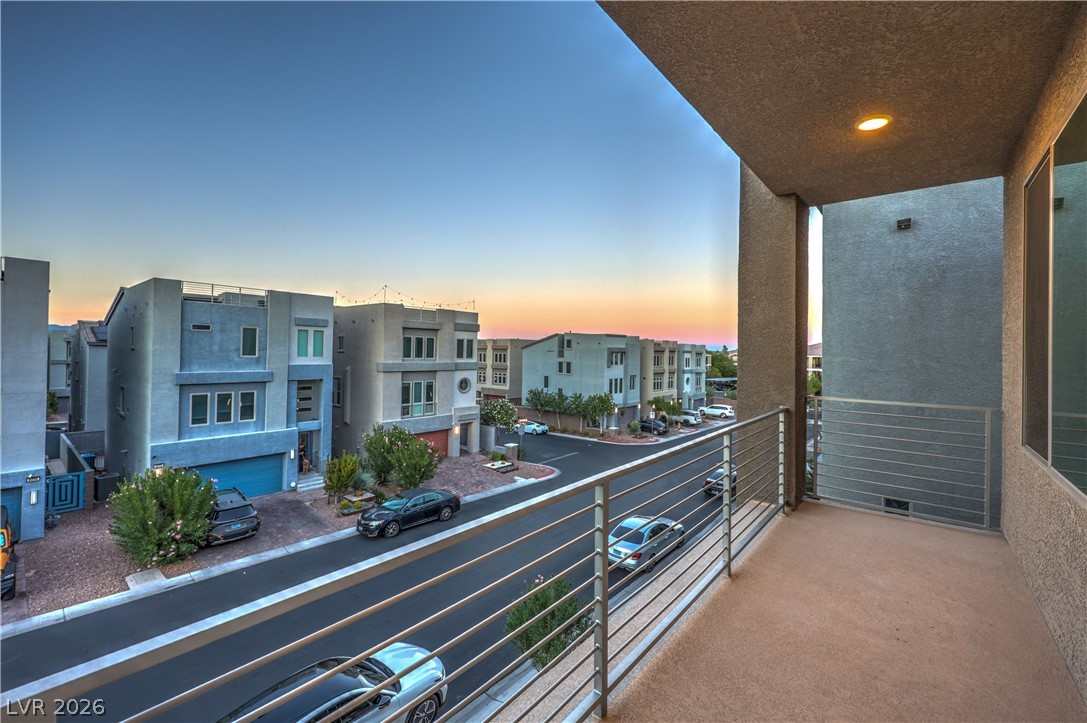 8031 Haywood Estate Avenue Las Vegas NV 89113