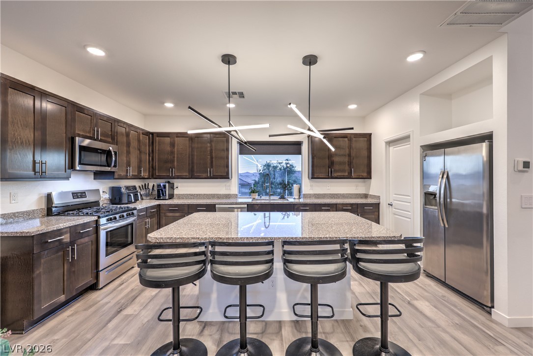 8031 Haywood Estate Avenue Las Vegas NV 89113