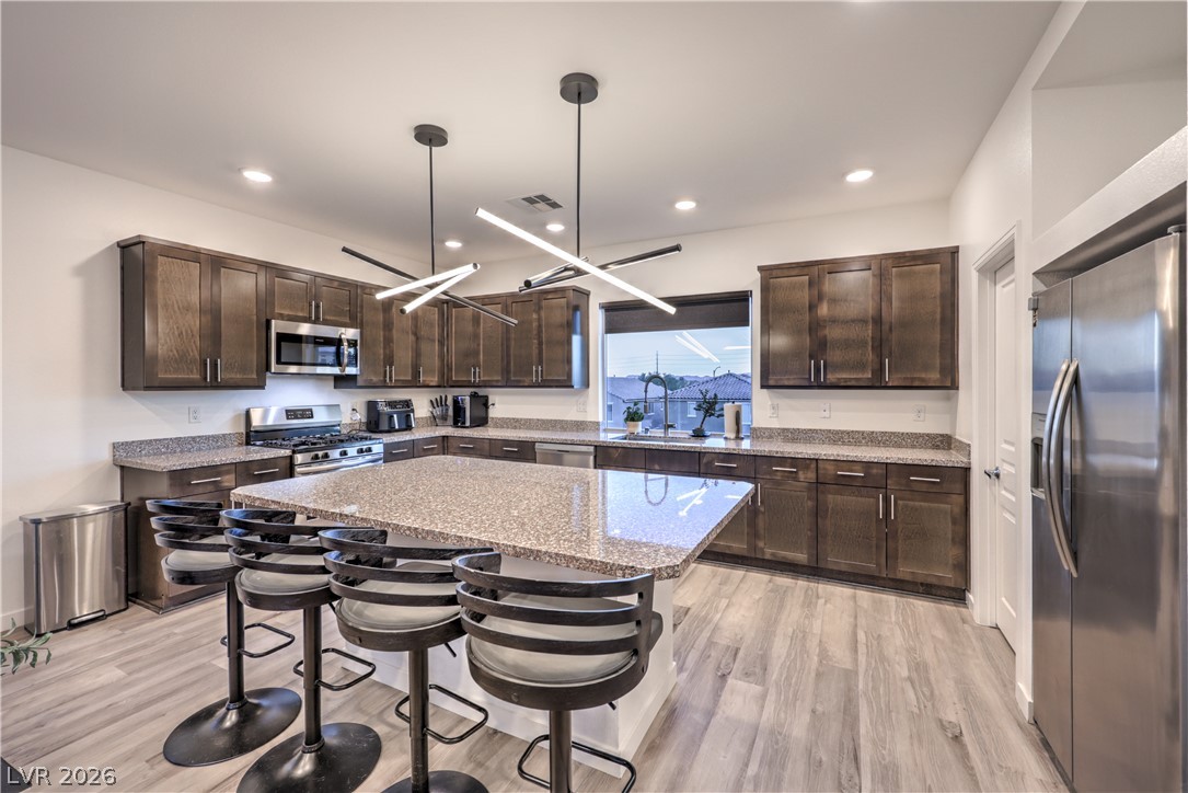 8031 Haywood Estate Avenue Las Vegas NV 89113