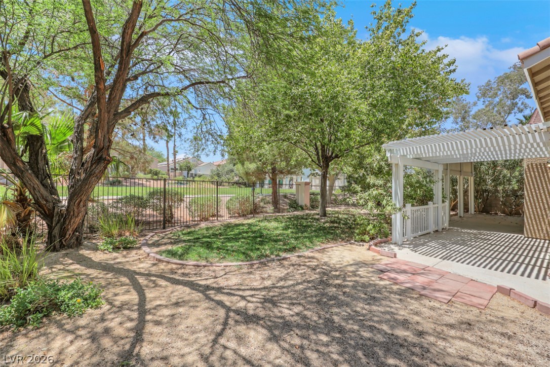 21 Tanglewood Drive Henderson NV 89012