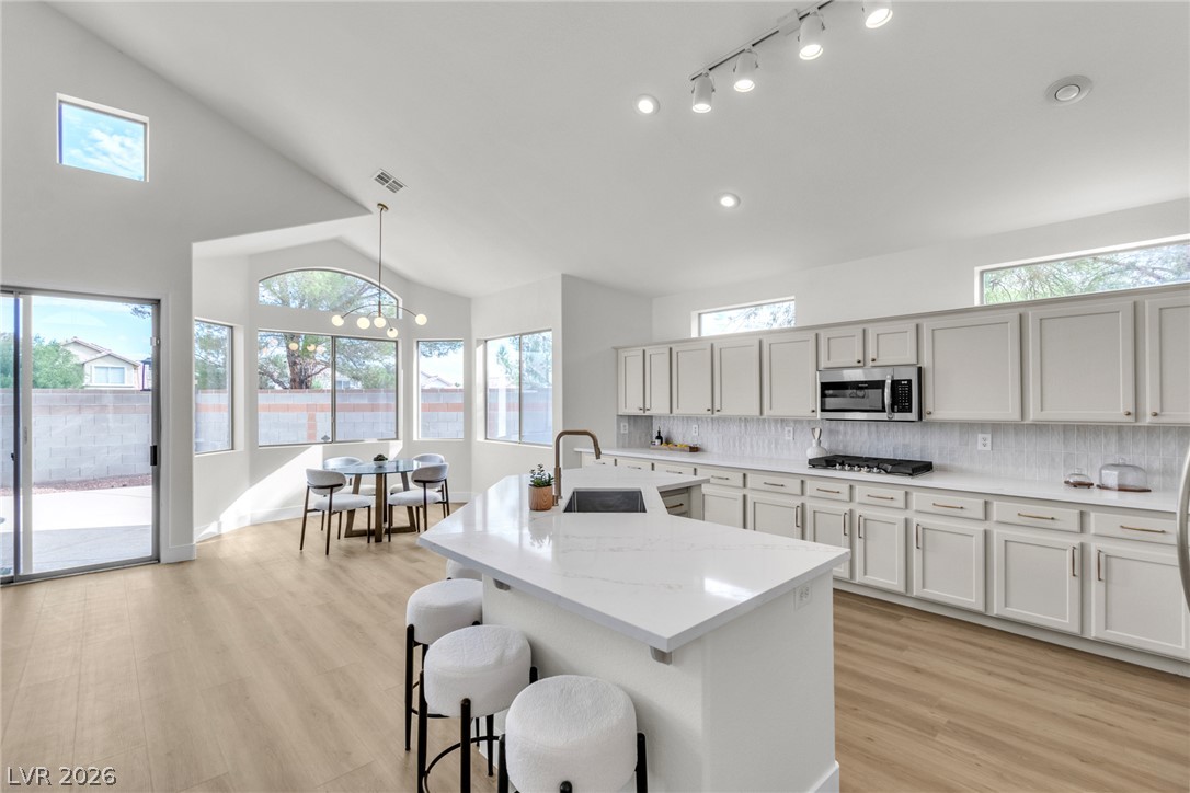 10332 Falls Church Avenue Las Vegas NV 89144