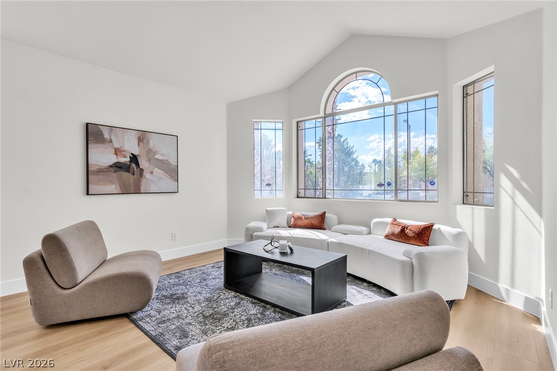 10332 Falls Church Avenue Las Vegas NV 89144