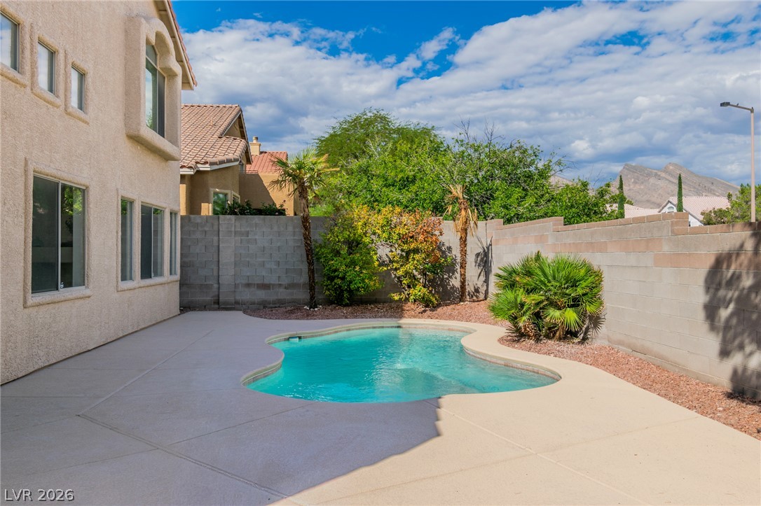 10332 Falls Church Avenue Las Vegas NV 89144