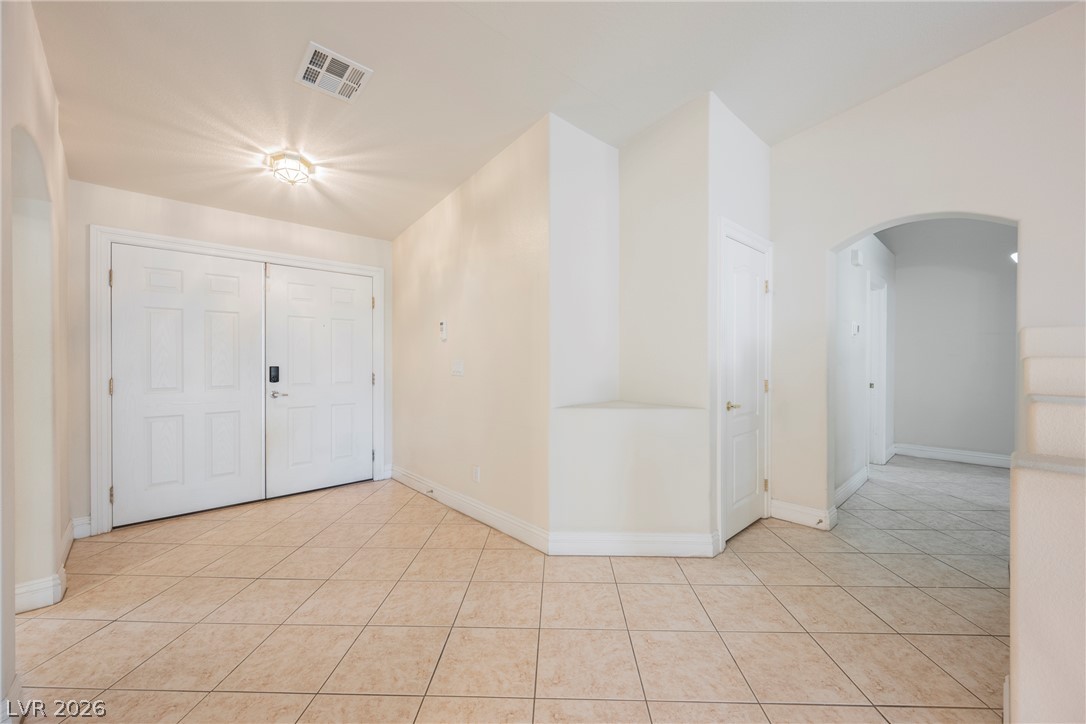 2467 Vegas Vic Street Henderson NV 89002