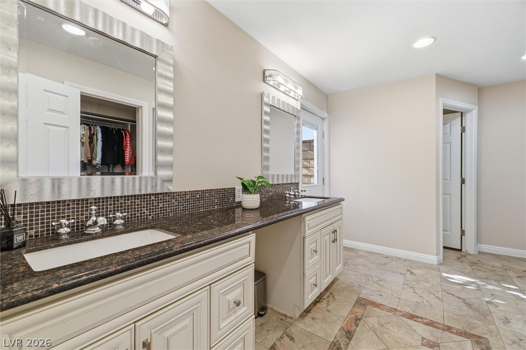 2252 Buckingham Court Henderson NV 89074