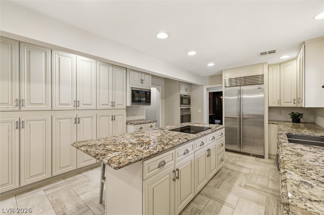 2252 Buckingham Court Henderson NV 89074