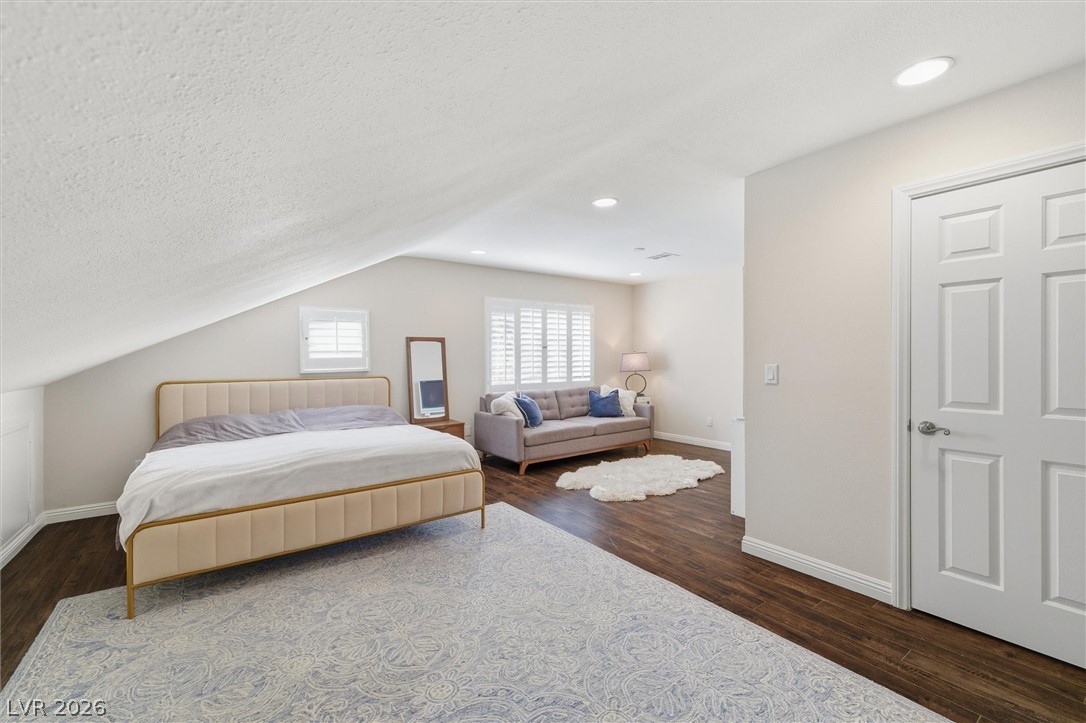 2252 Buckingham Court Henderson NV 89074