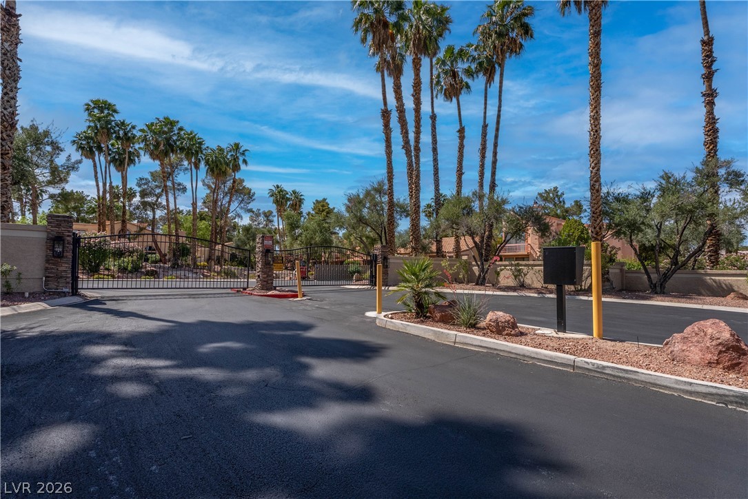 3238 Brookfield Drive Las Vegas NV 89120