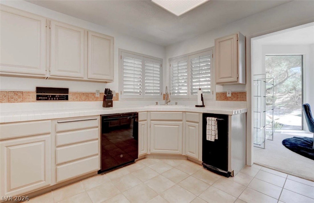 3238 Brookfield Drive Las Vegas NV 89120