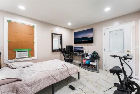 3215 Dillon Avenue North Las Vegas NV 89030