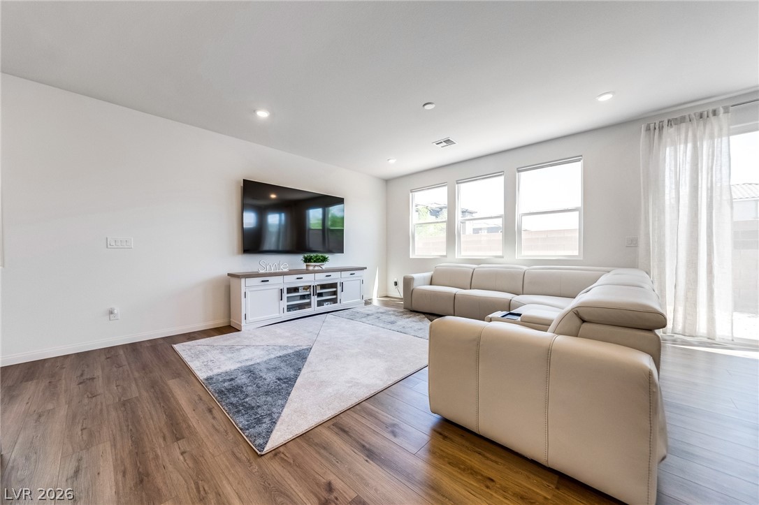 6604 Tumoulin Street Las Vegas NV 89148