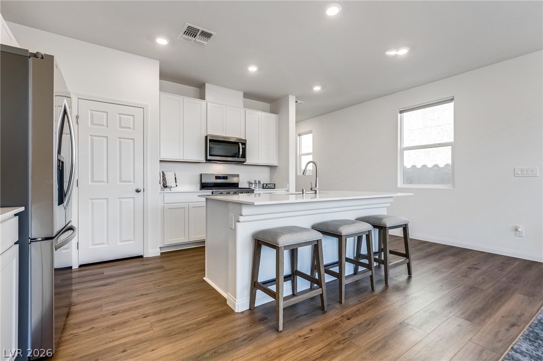 6604 Tumoulin Street Las Vegas NV 89148