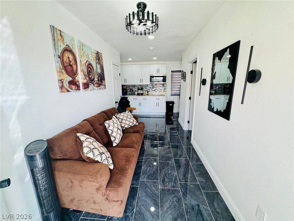 4679 East Cleveland Avenue Las Vegas NV 89104