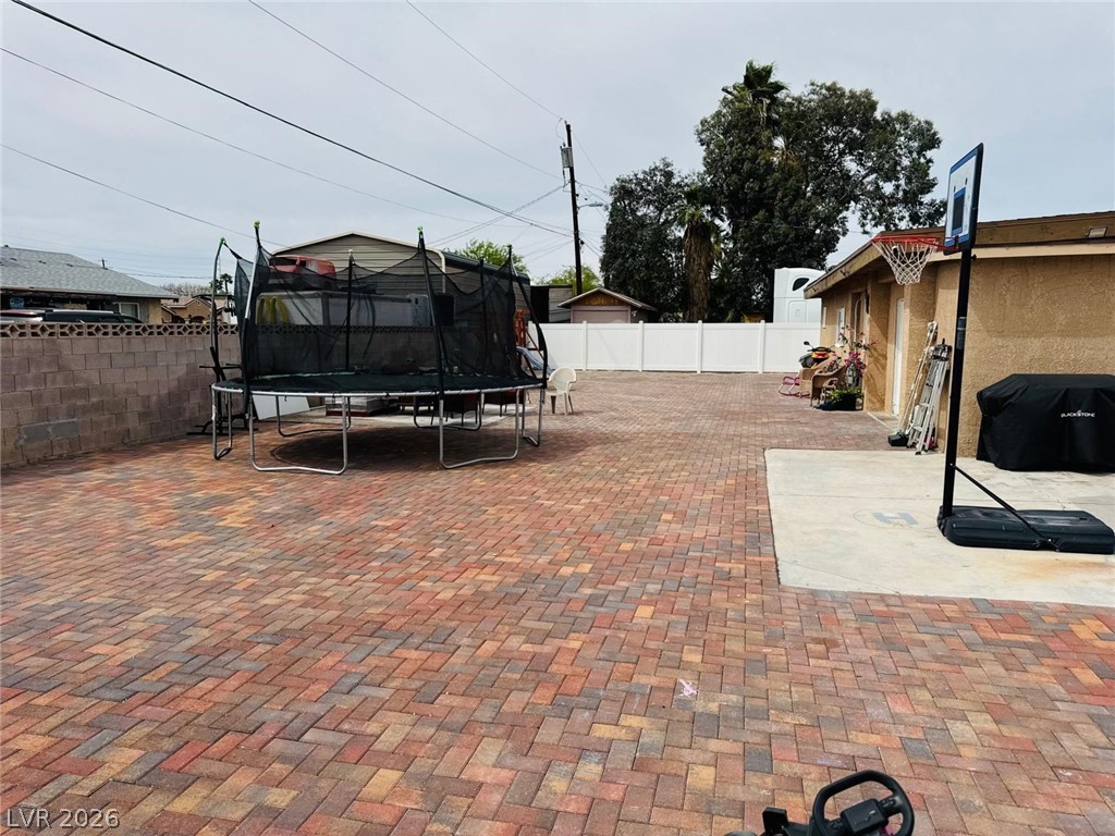 4679 East Cleveland Avenue Las Vegas NV 89104