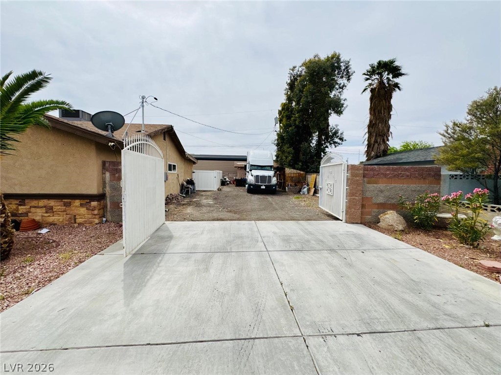 4679 East Cleveland Avenue Las Vegas NV 89104