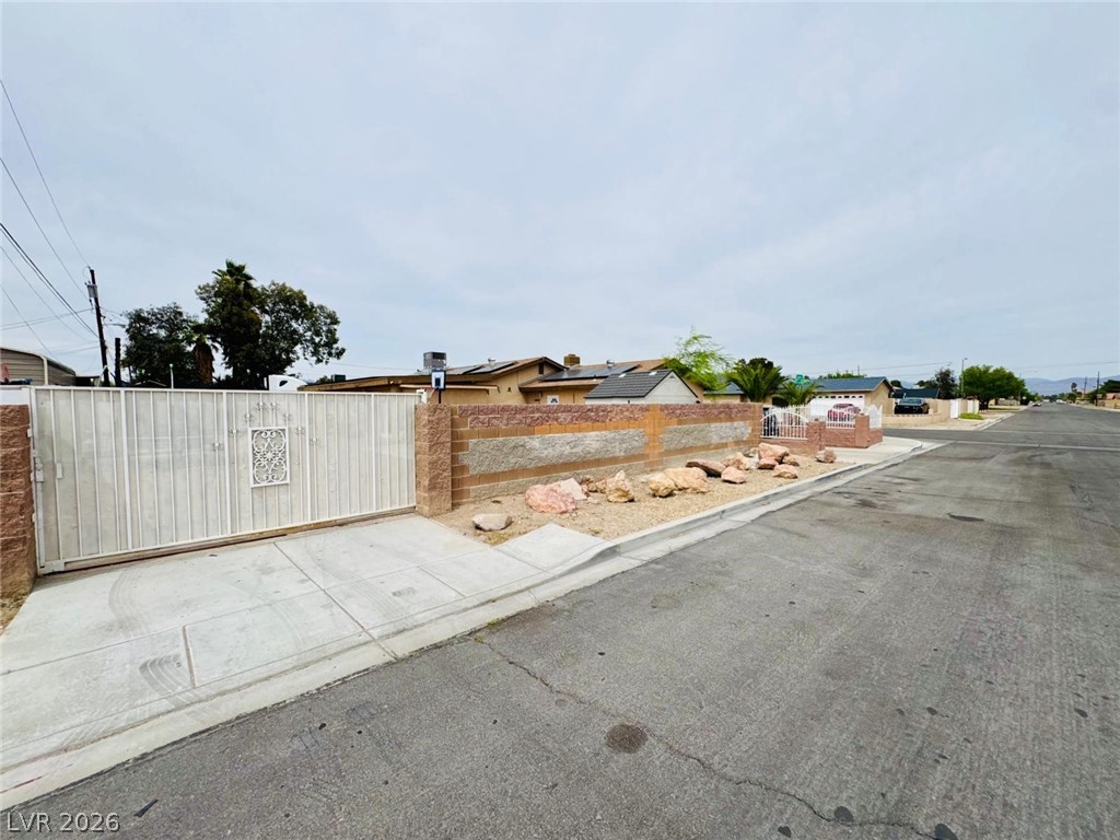 4679 East Cleveland Avenue Las Vegas NV 89104