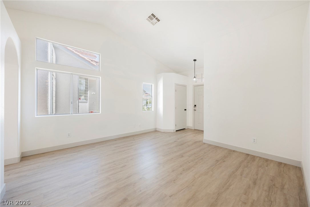 2543 River Oaks Drive Las Vegas NV 89156