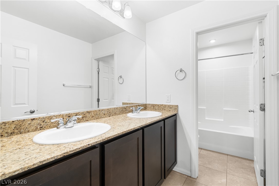 4921 Silent Birch Avenue Las Vegas NV 89131