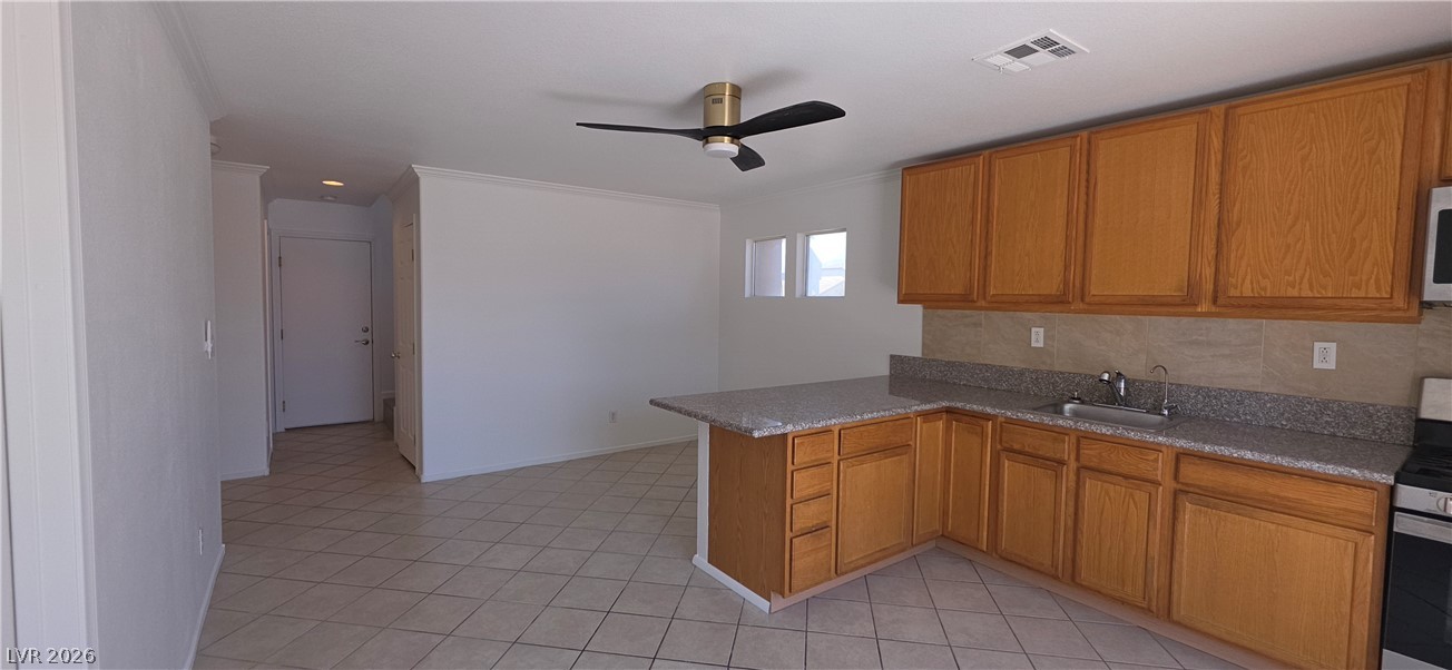 7006 Pacific Coast Street Las Vegas NV 89148