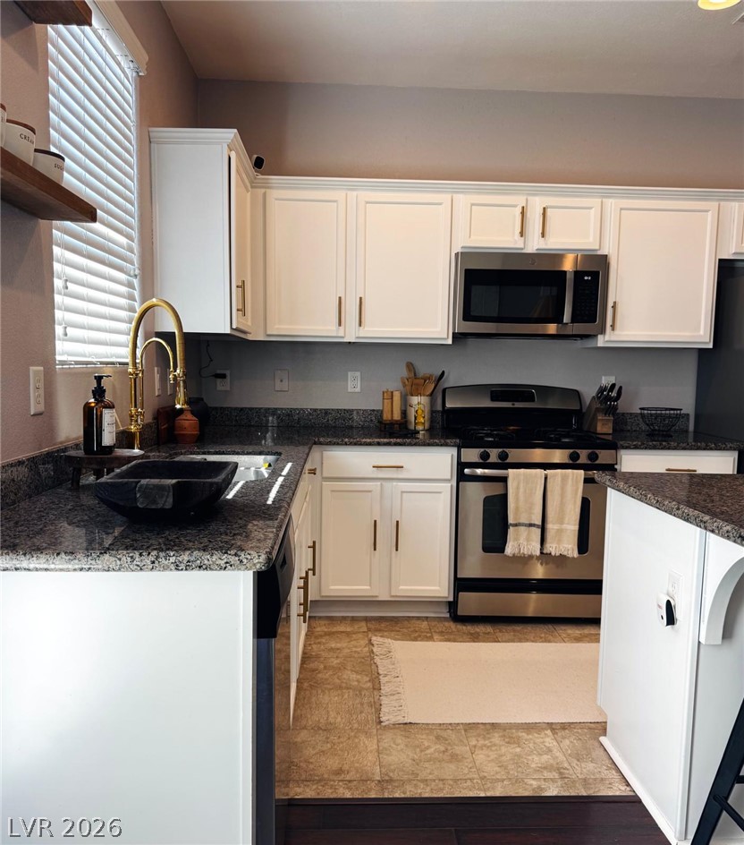 10486 Highlands River Street Las Vegas NV 89141