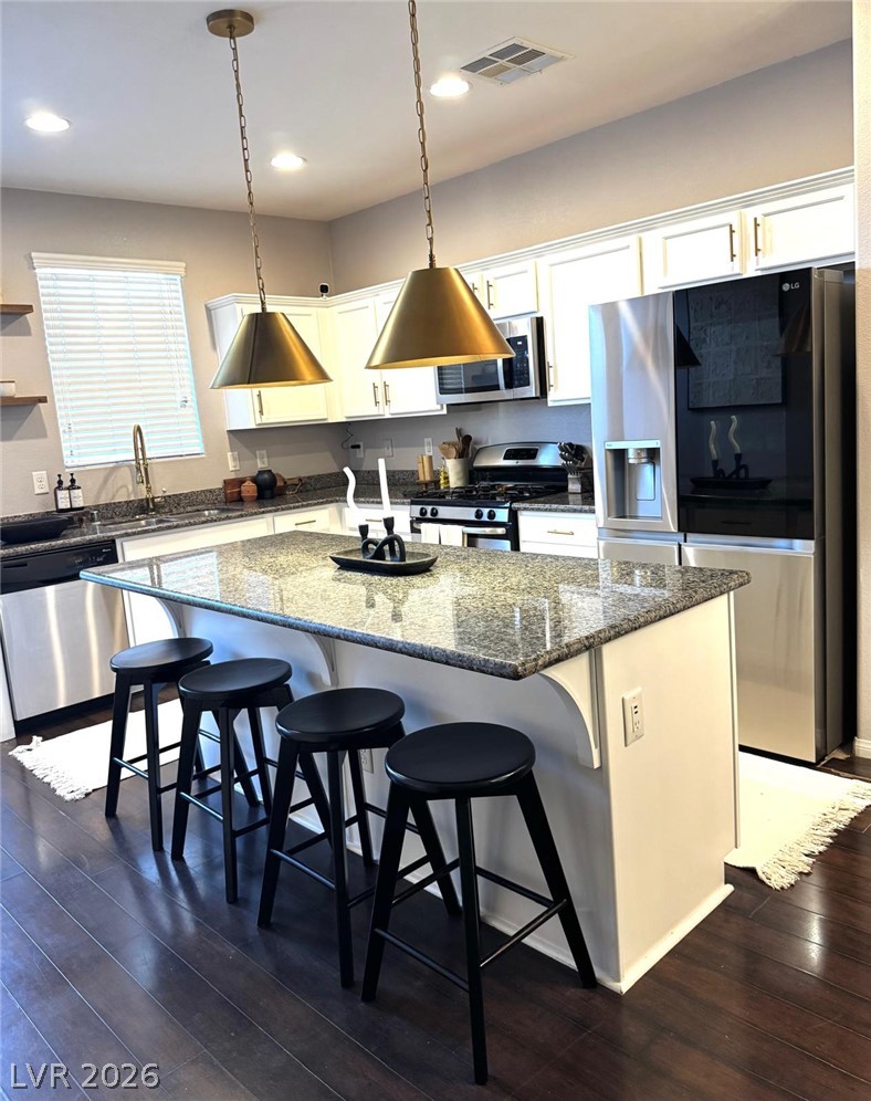 10486 Highlands River Street Las Vegas NV 89141
