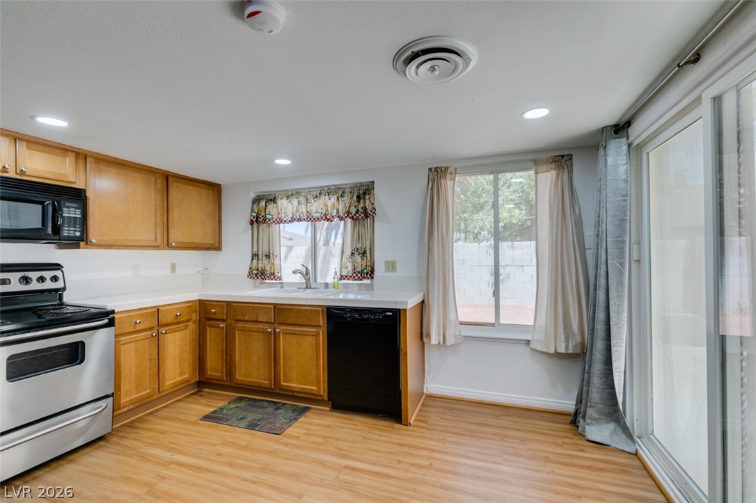 3422 Pecos Way Las Vegas NV 89121