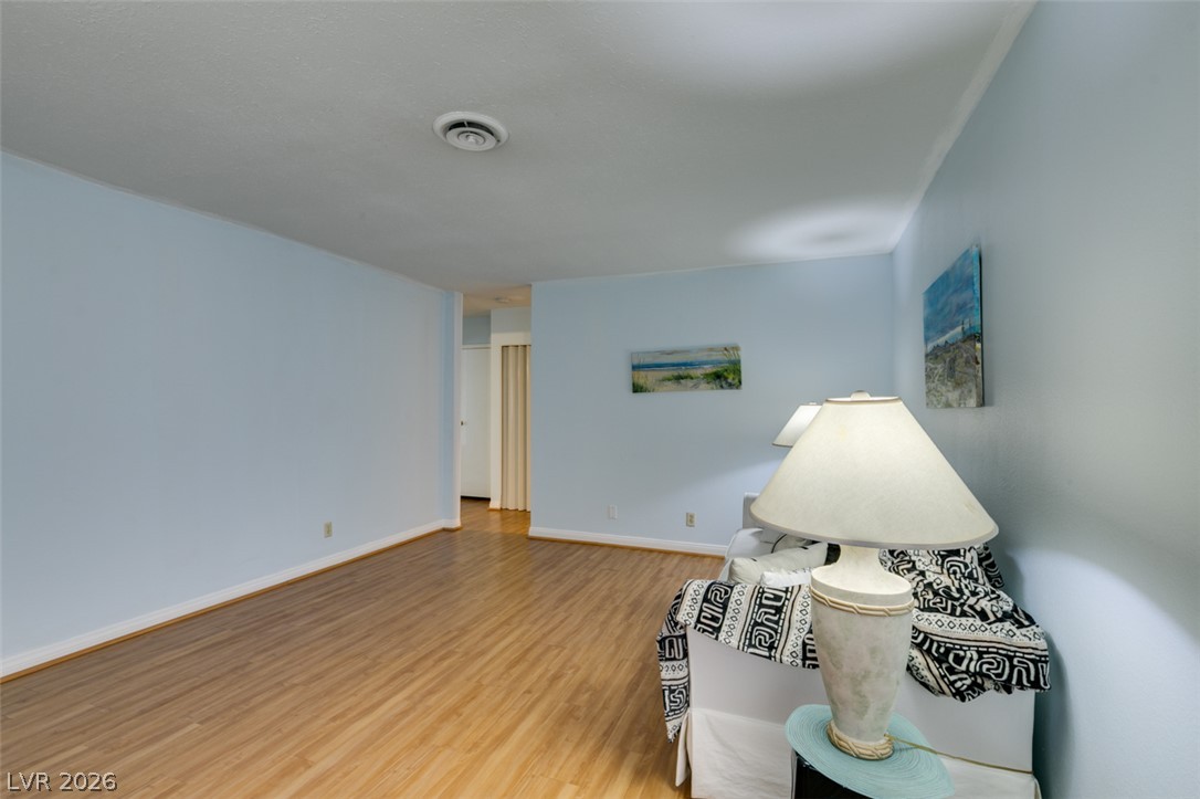 3422 Pecos Way Las Vegas NV 89121