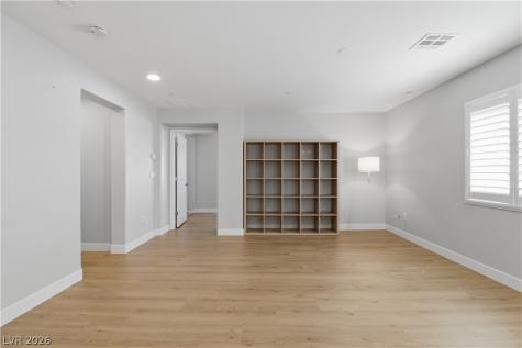 9534 Ridgeglen Court Las Vegas NV 89148