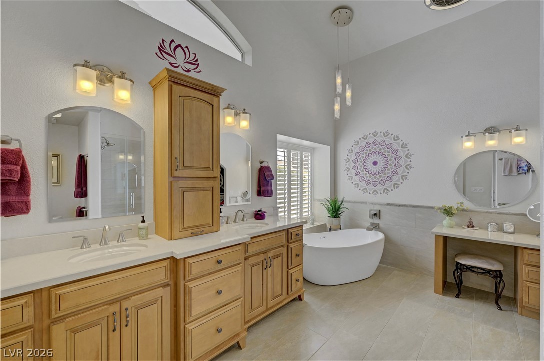 1432 Castle Crest Drive Las Vegas NV 89117