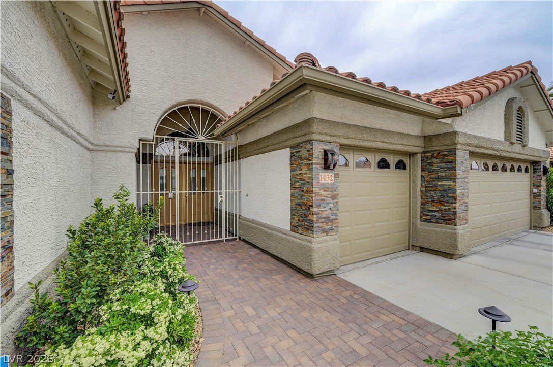 1432 Castle Crest Drive Las Vegas NV 89117