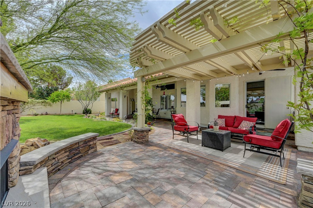 1432 Castle Crest Drive Las Vegas NV 89117
