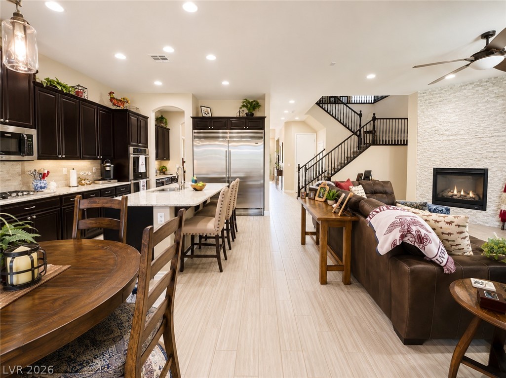 9724 University Ridge Avenue Las Vegas NV 89149