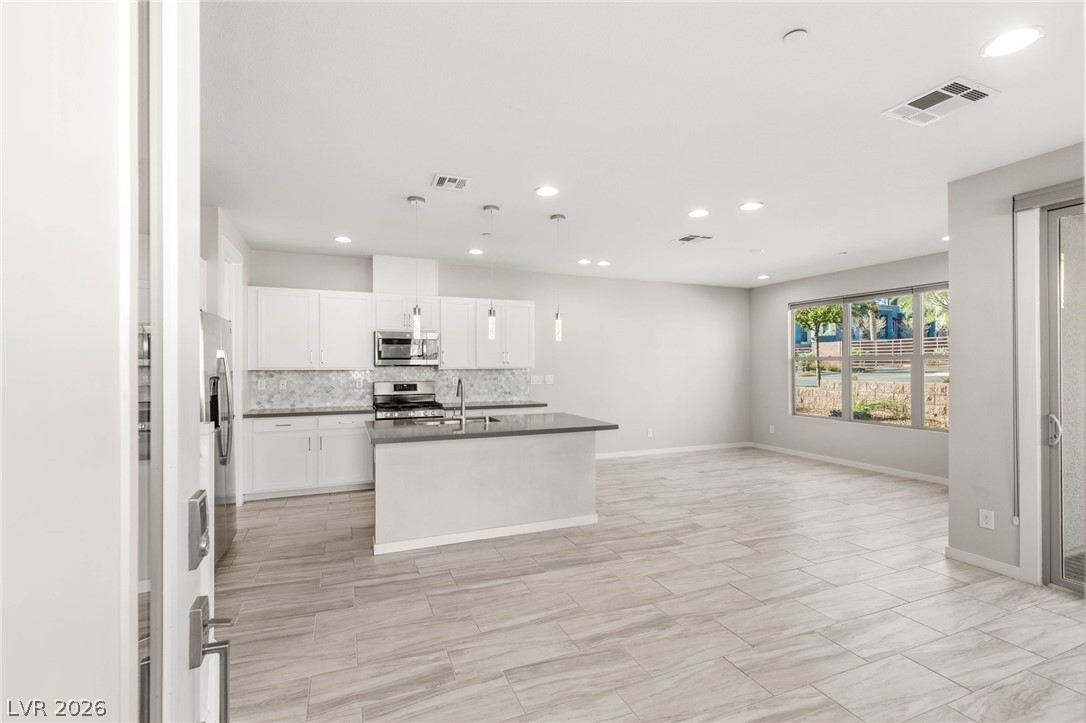 1246 Bow Peak Street 103 Las Vegas NV 89135