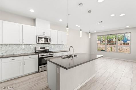 1246 Bow Peak Street 103 Las Vegas NV 89135