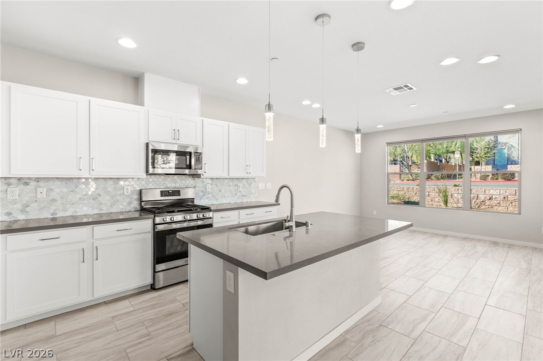 1246 Bow Peak Street 103 Las Vegas NV 89135
