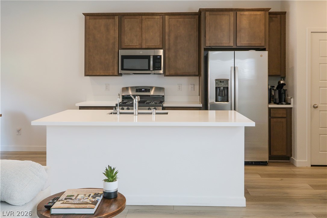 376 Great Ocean Avenue North Las Vegas NV 89084