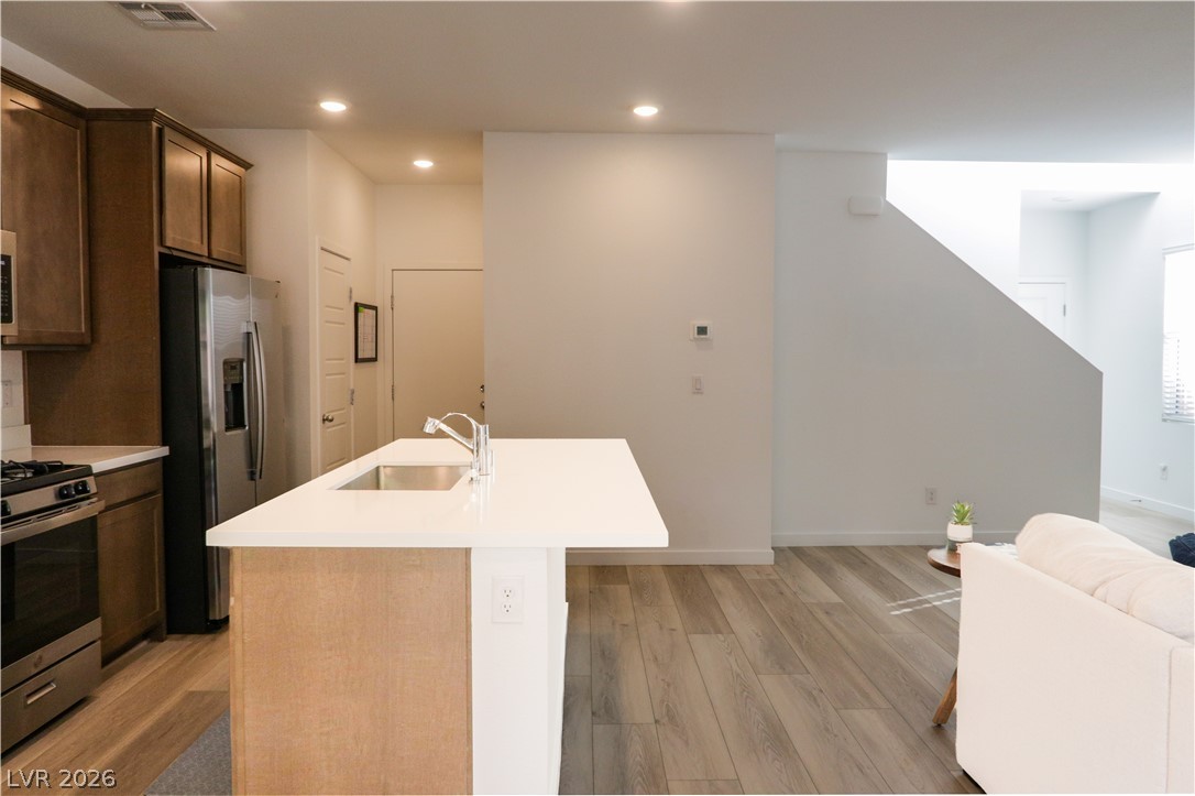 376 Great Ocean Avenue North Las Vegas NV 89084