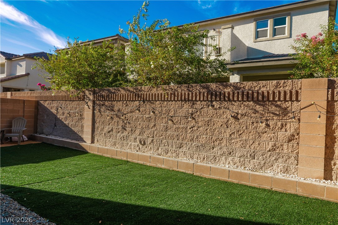 376 Great Ocean Avenue North Las Vegas NV 89084