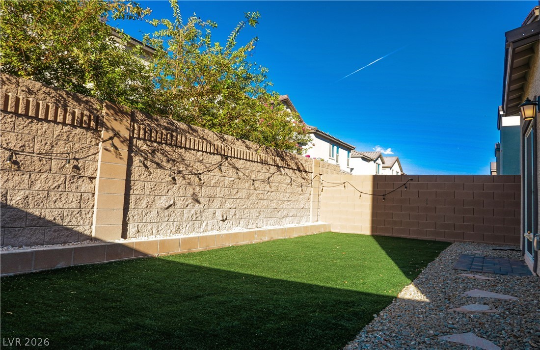 376 Great Ocean Avenue North Las Vegas NV 89084