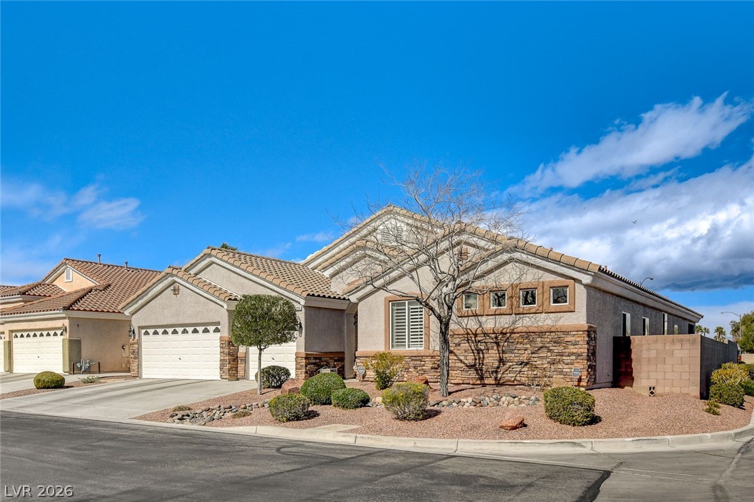 2096 Dakota Lodge Avenue Las Vegas NV 89123