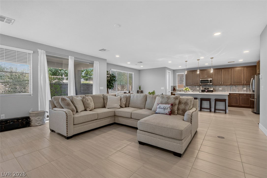 6849 Desert Finch Street North Las Vegas NV 89084