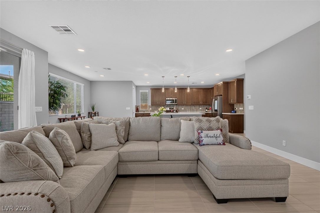 6849 Desert Finch Street North Las Vegas NV 89084