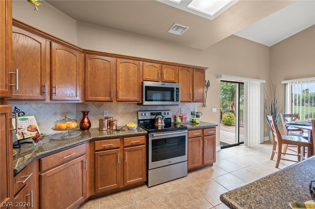 1437 Palm Drive Laughlin NV 89029