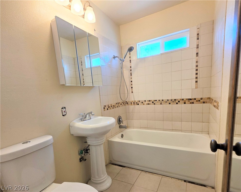 1674 D Street Las Vegas NV 89106