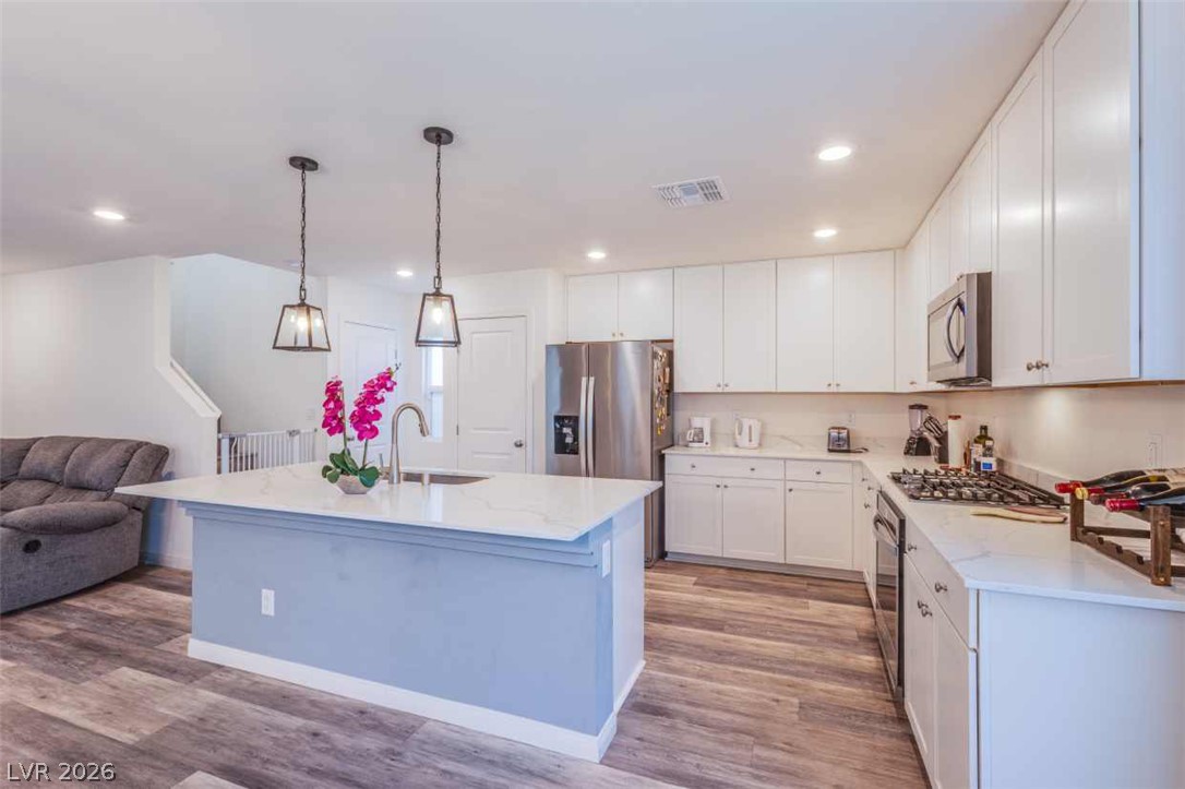7712 Lush Oasis Avenue Las Vegas NV 89113