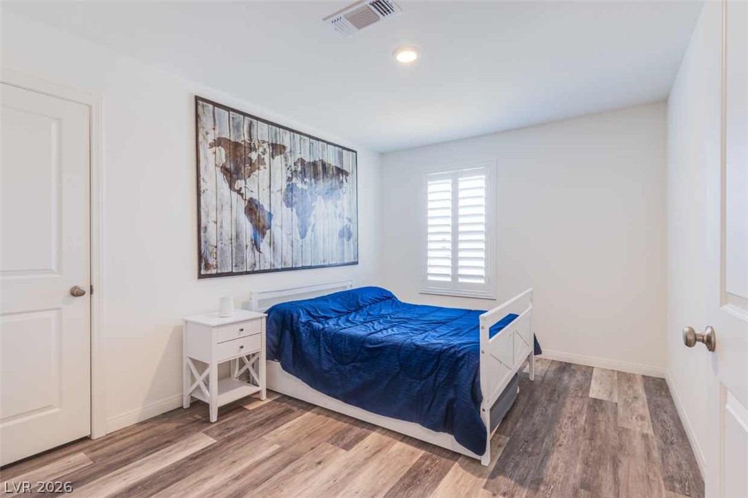 7712 Lush Oasis Avenue Las Vegas NV 89113