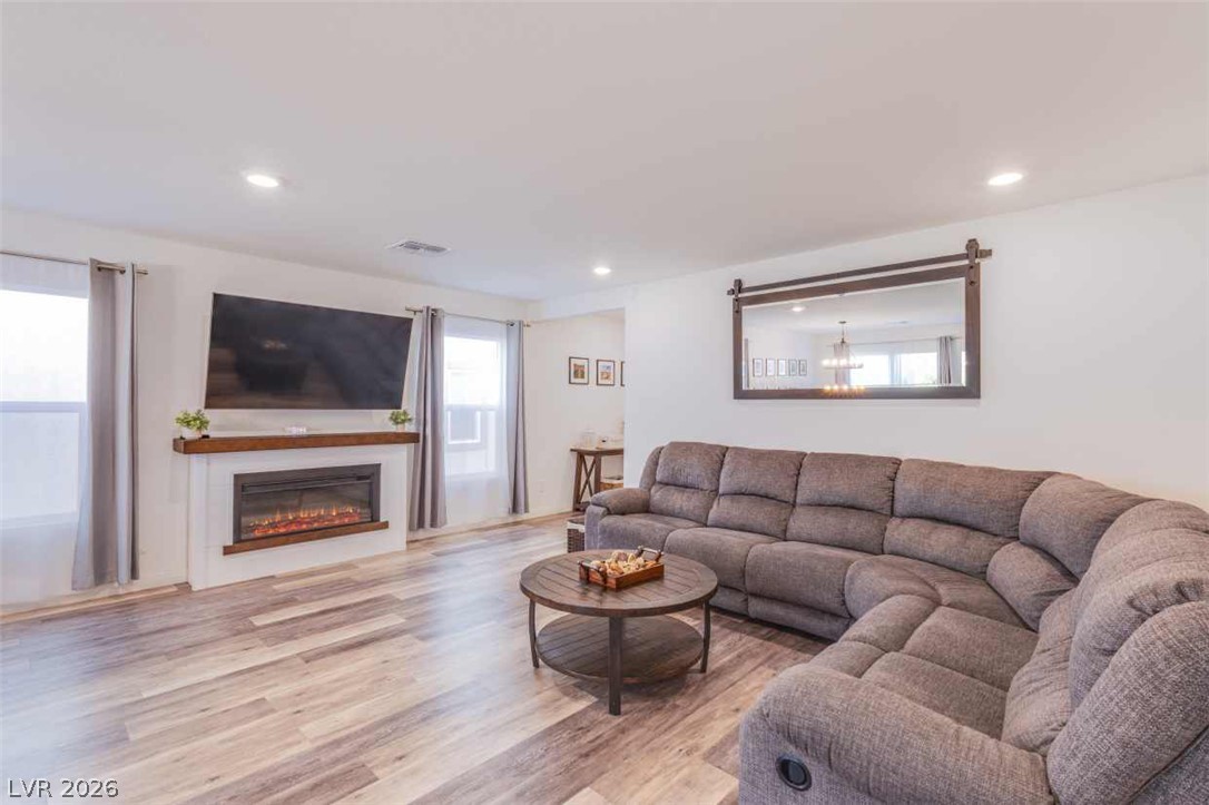 7712 Lush Oasis Avenue Las Vegas NV 89113