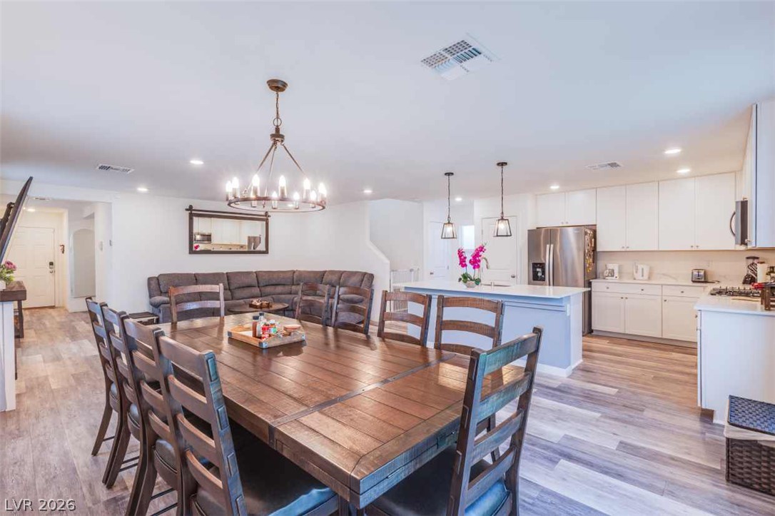 7712 Lush Oasis Avenue Las Vegas NV 89113
