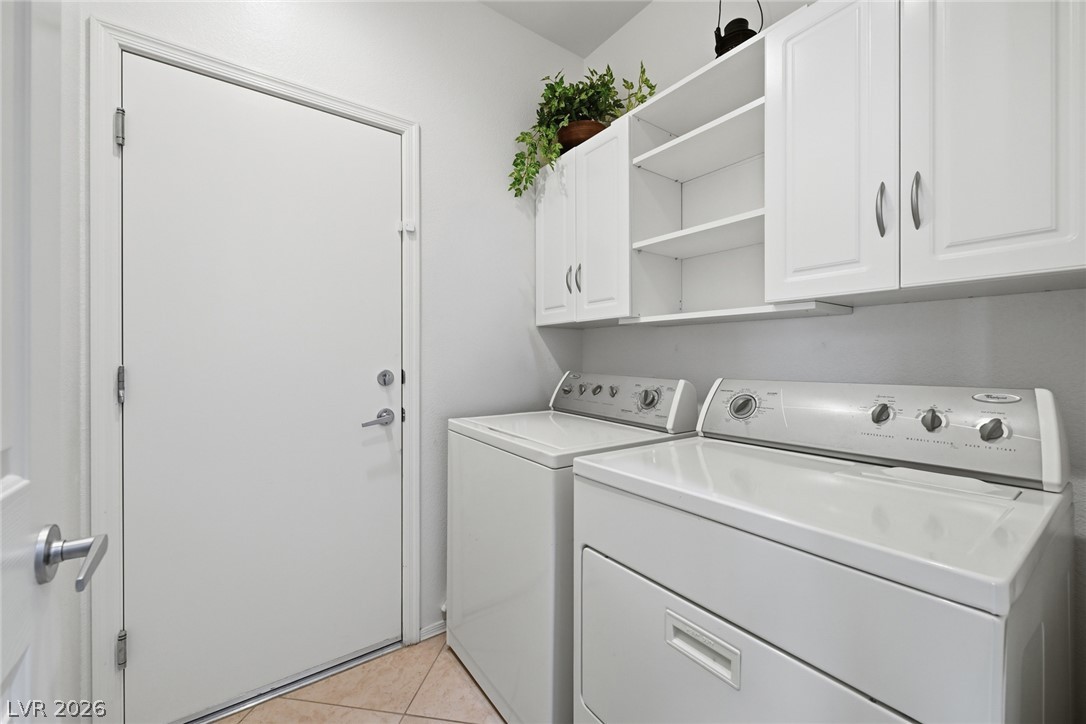 2198 Blackburn Hills Avenue Henderson NV 89044