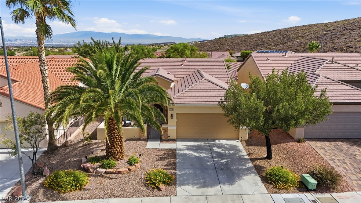 2198 Blackburn Hills Avenue Henderson NV 89044